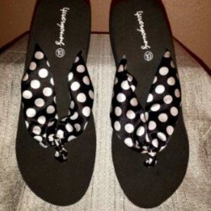 WEDGE, SANDAL,FLIP FLOP,POLKA DOT